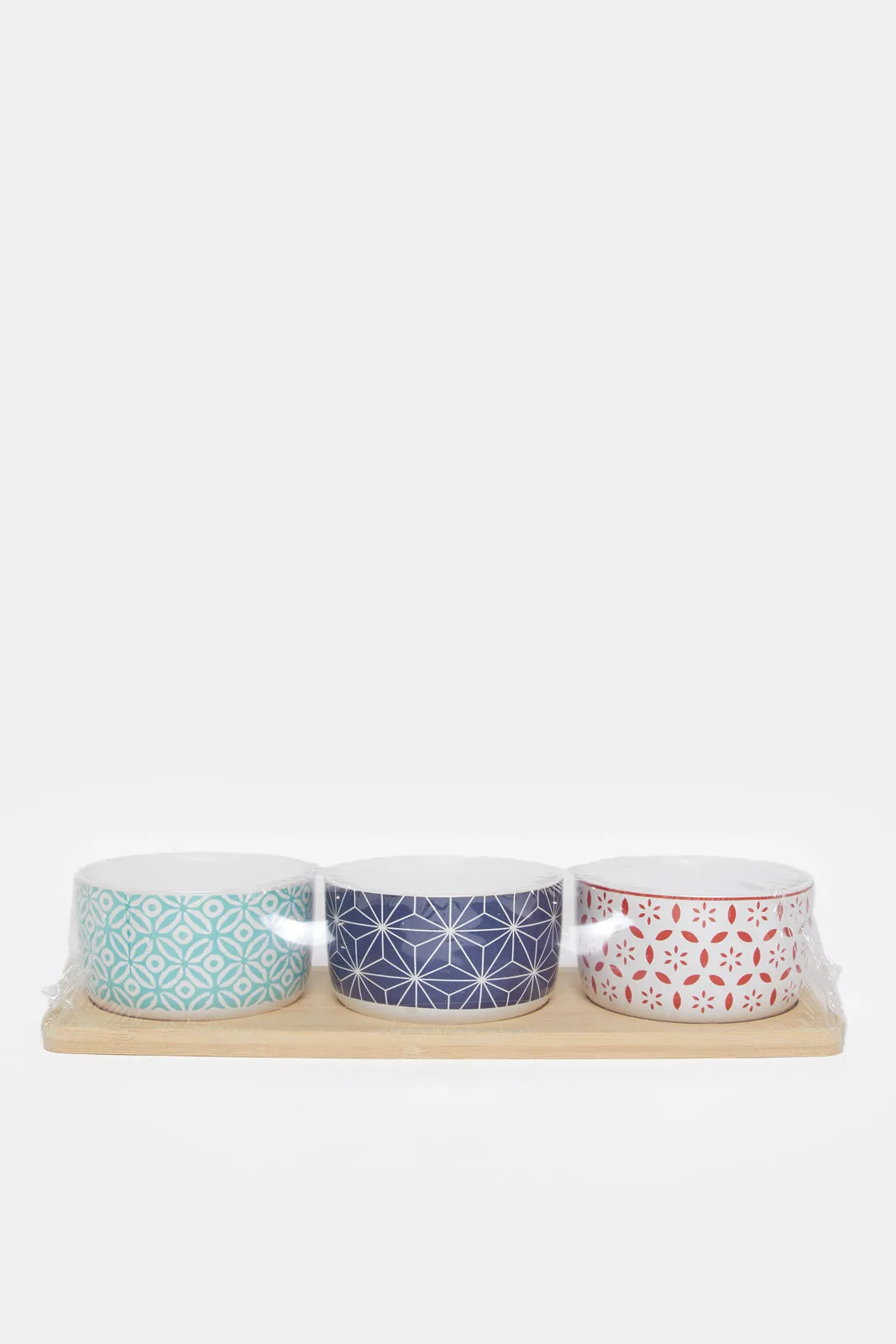 Assorted Round Serving Bowl With Bamboo Tray (4 Piece)