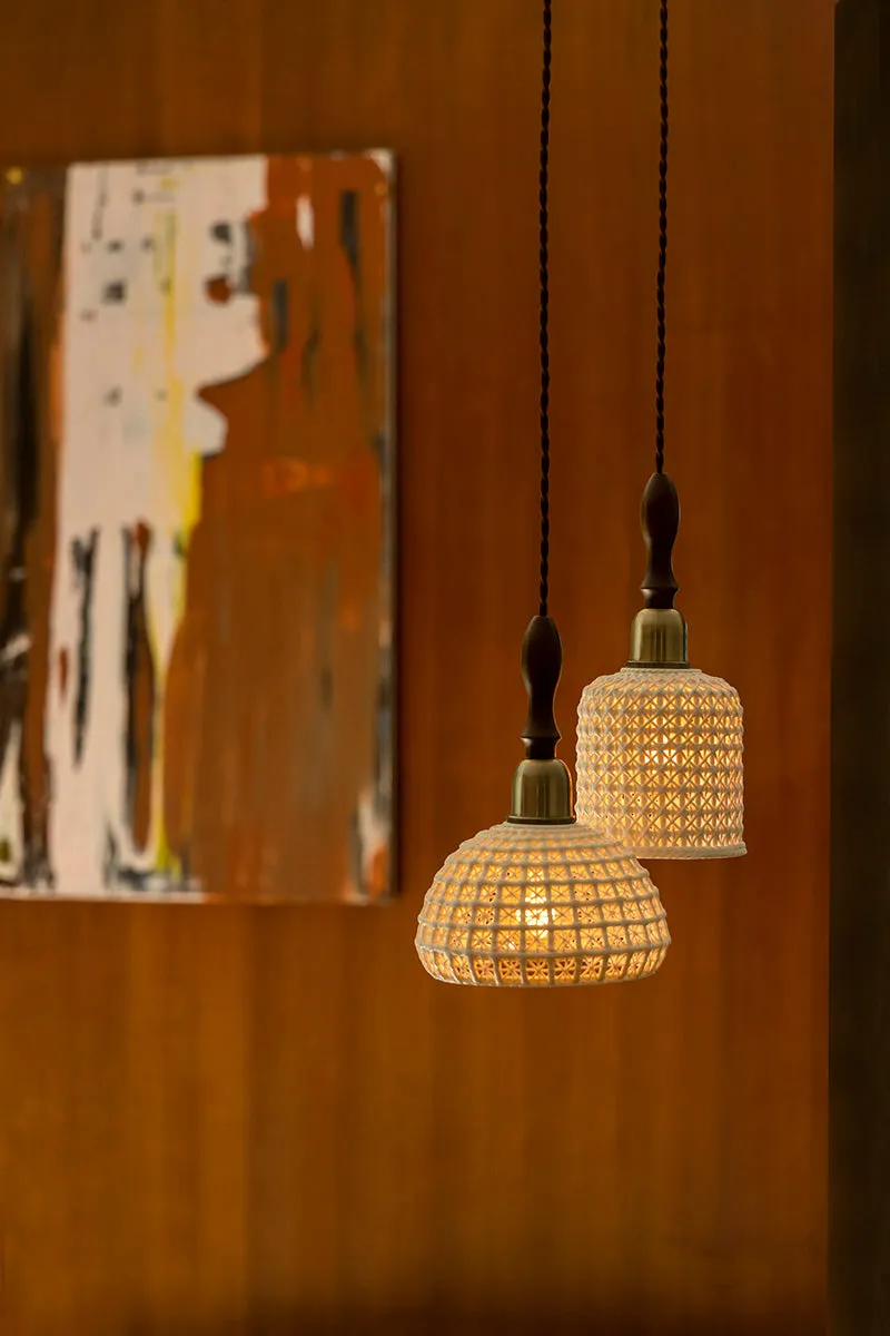 Poppy Tall Pendant Lamp