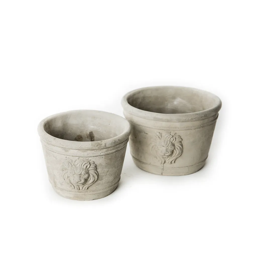 Round Lion Head Planter